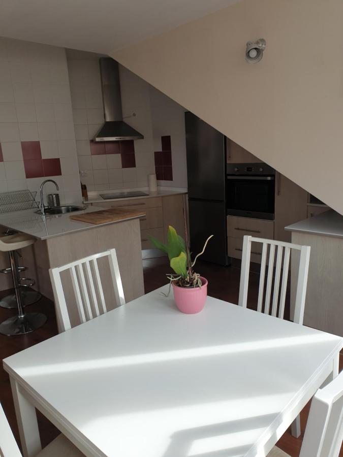 Atico Cine Colon Appartement Ribadeo Buitenkant foto