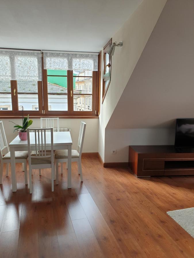 Atico Cine Colon Appartement Ribadeo Buitenkant foto