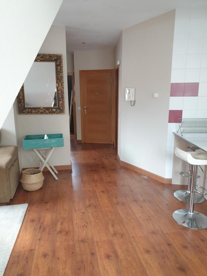 Atico Cine Colon Appartement Ribadeo Buitenkant foto