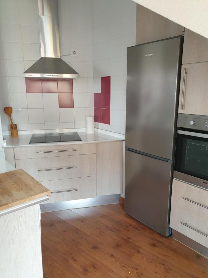 Atico Cine Colon Appartement Ribadeo Buitenkant foto