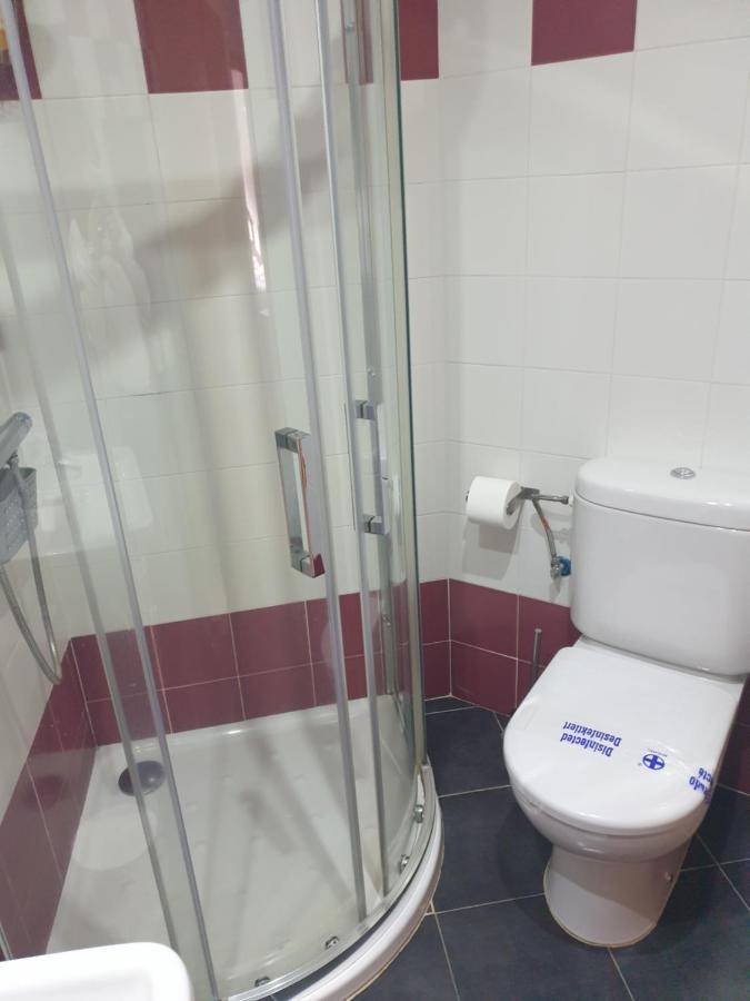 Atico Cine Colon Appartement Ribadeo Buitenkant foto