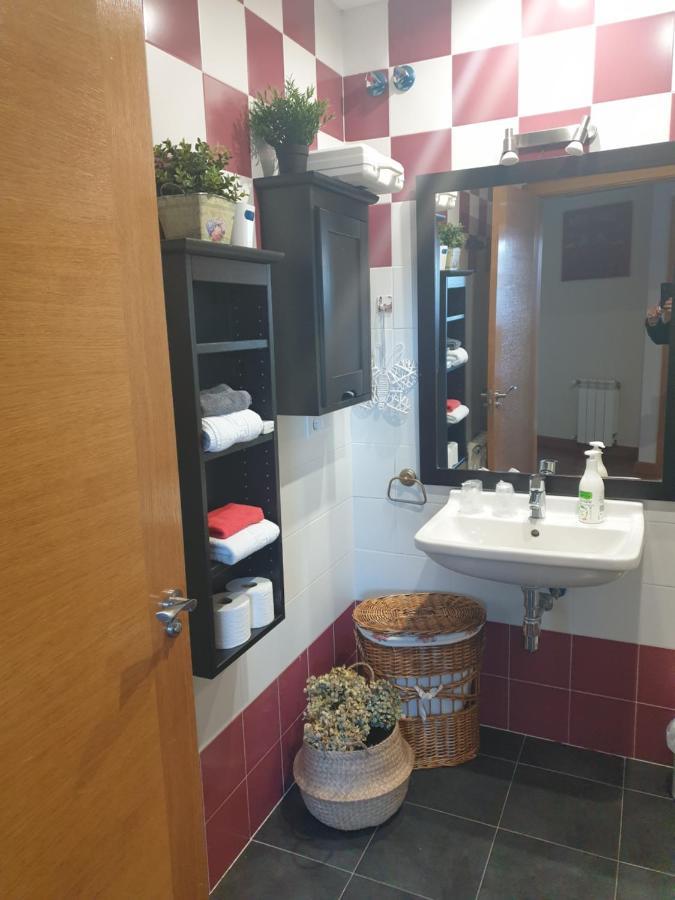 Atico Cine Colon Appartement Ribadeo Buitenkant foto