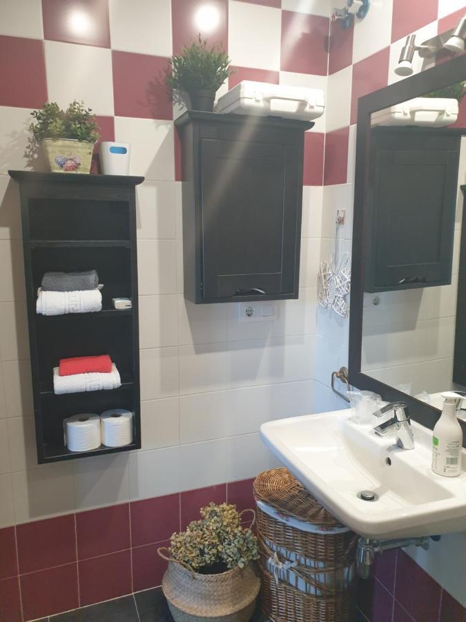 Atico Cine Colon Appartement Ribadeo Buitenkant foto