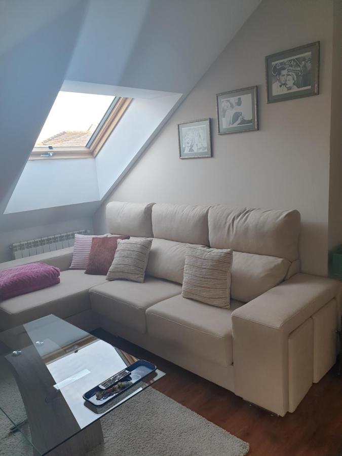 Atico Cine Colon Appartement Ribadeo Buitenkant foto